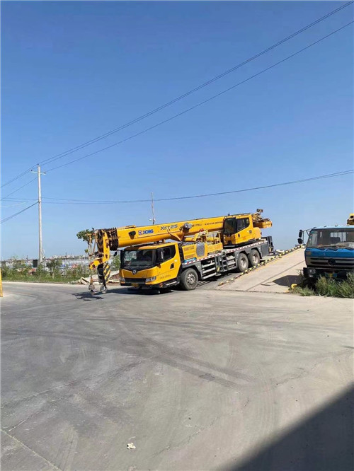 马边吊车作业时，可能会产生哪些额外收费项目？