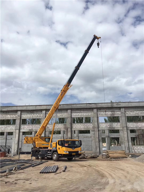 马边吊装作业前会做设备检查吗？安全保障措施有哪些？